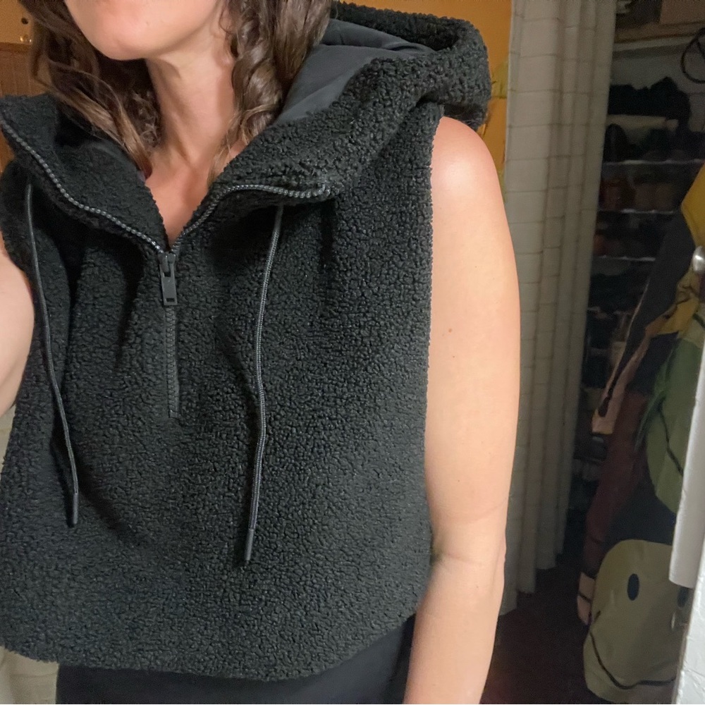 Cute Sherpa hooded dickie with side clasps